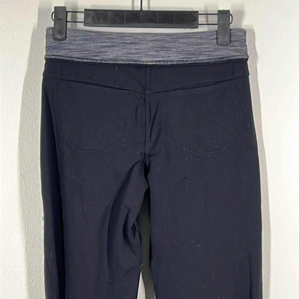 LuLu Lemon Black Leggings Size 4 Gray waistband